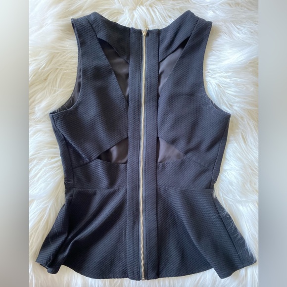 XS black Dynamite back cut out top - Picture 2 of 6